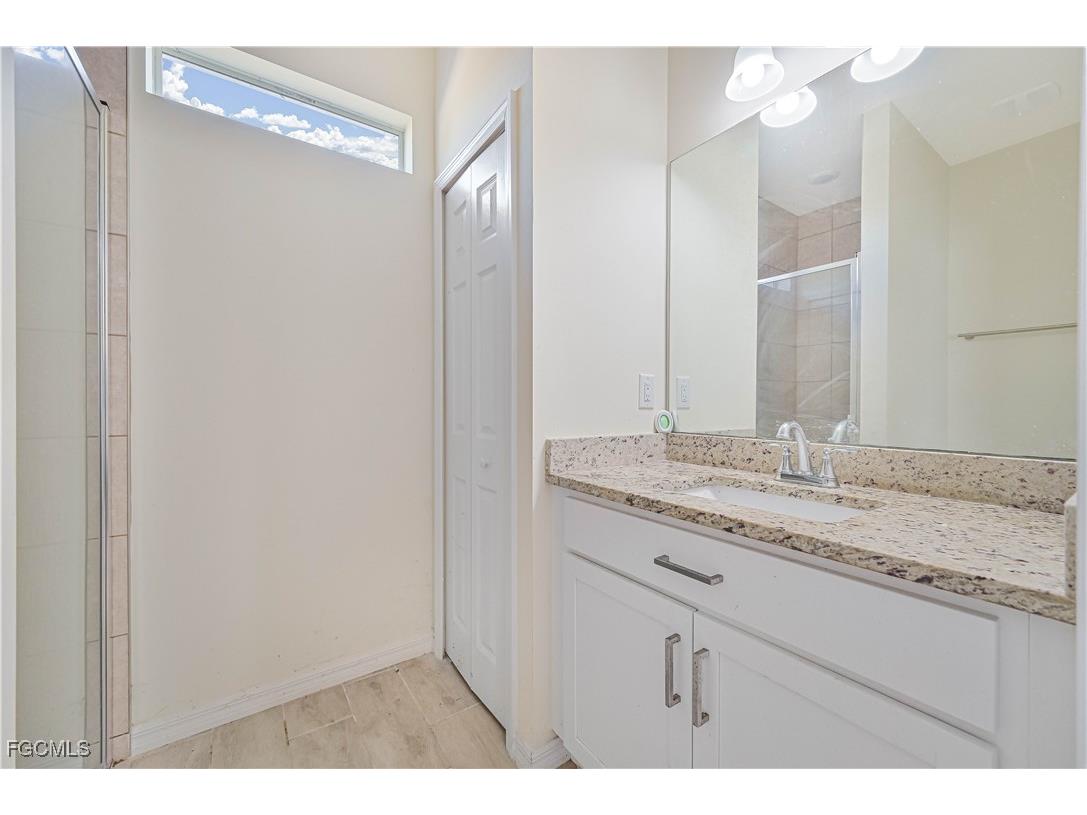 603 & 605 SE 23rd Place Cape Coral FL 33990 2025023451 image15