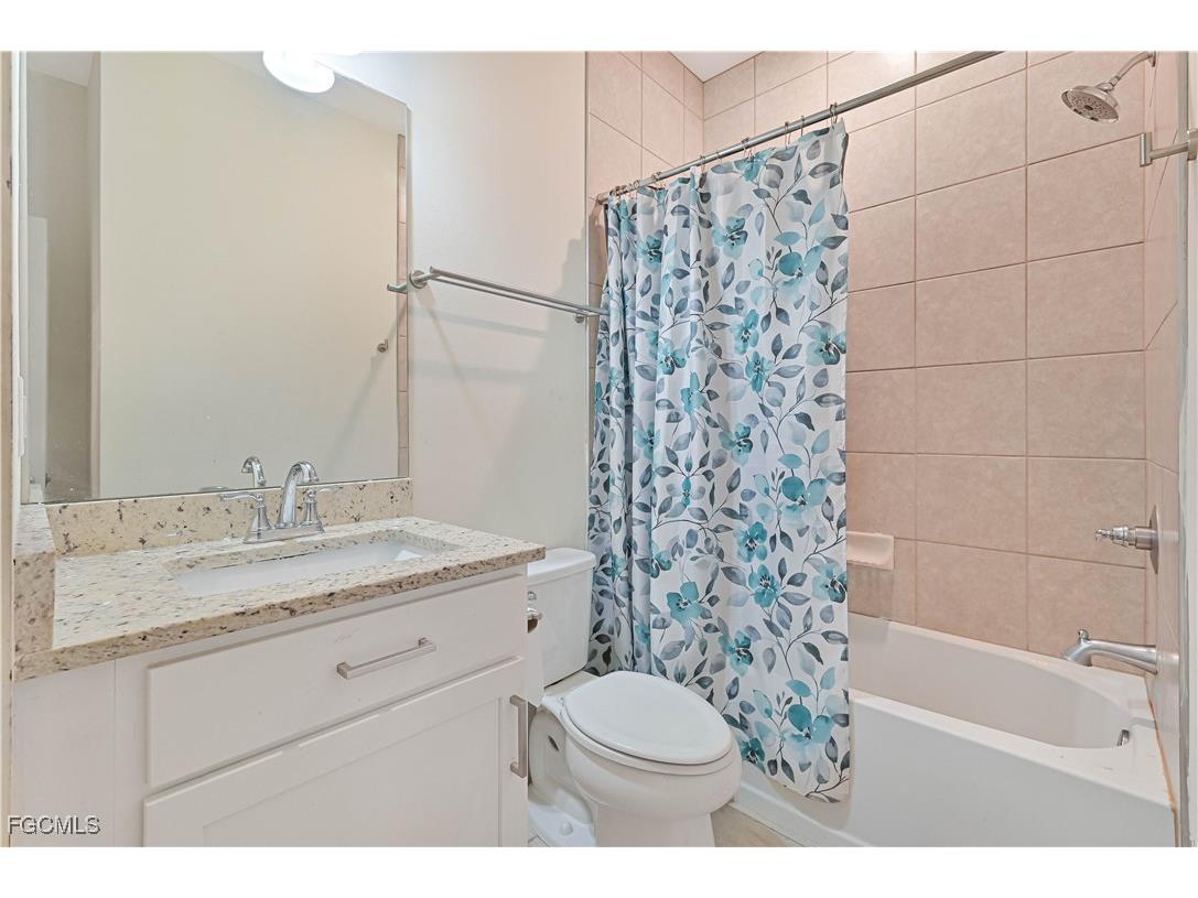 603 & 605 SE 23rd Place Cape Coral FL 33990 2025023451 image20