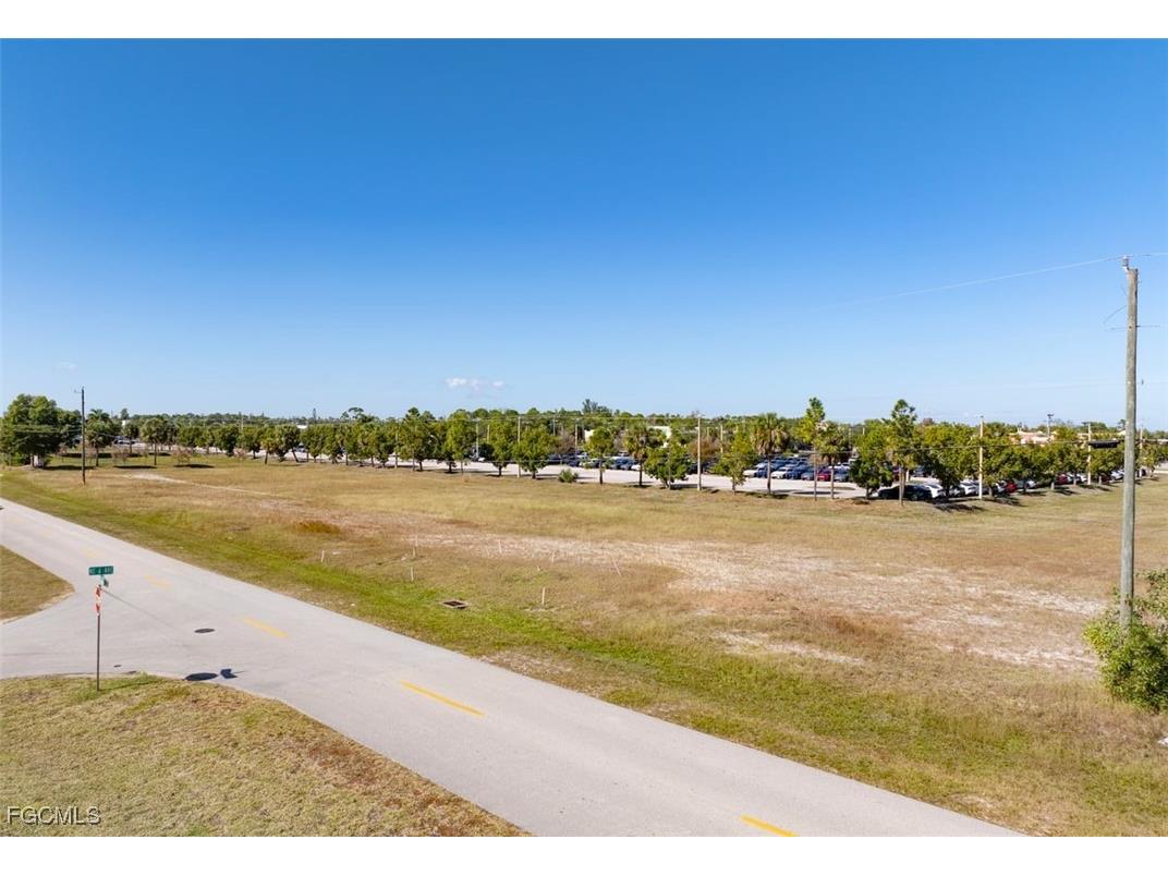 603 NE Pine Island Lane Cape Coral FL 33909 2025023903 image1