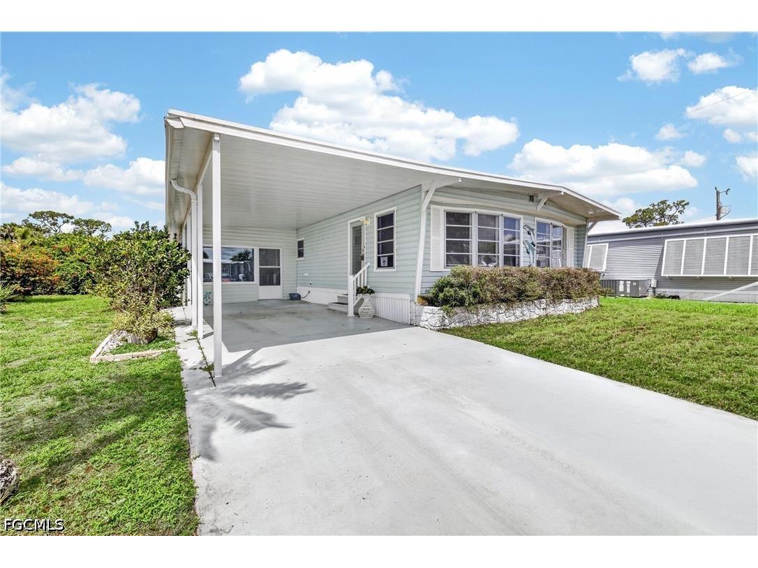 603 Pine Grove Court North Fort Myers FL 33917 2026023611 image1
