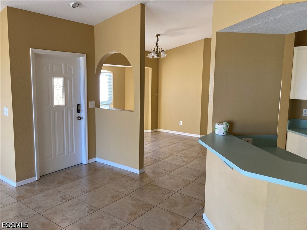 603 SE 13th Terrace Cape Coral FL 33990 2026022233 image4