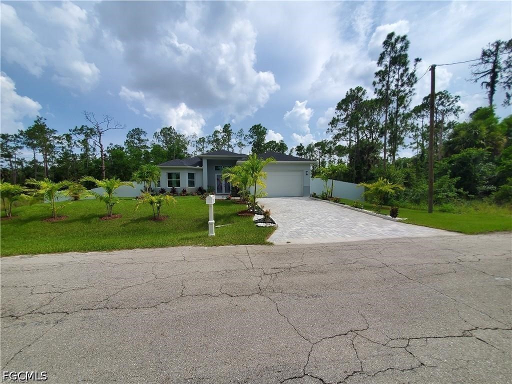 603 W 9th Street Lehigh Acres FL 33972 2026017745 image1