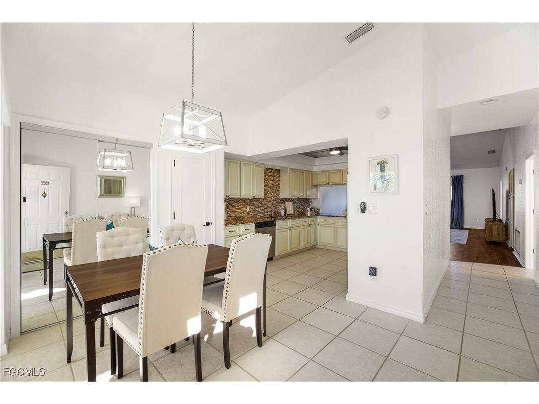 6030 Chardonnay Lane #302 Naples FL 34119 2025018302 image14