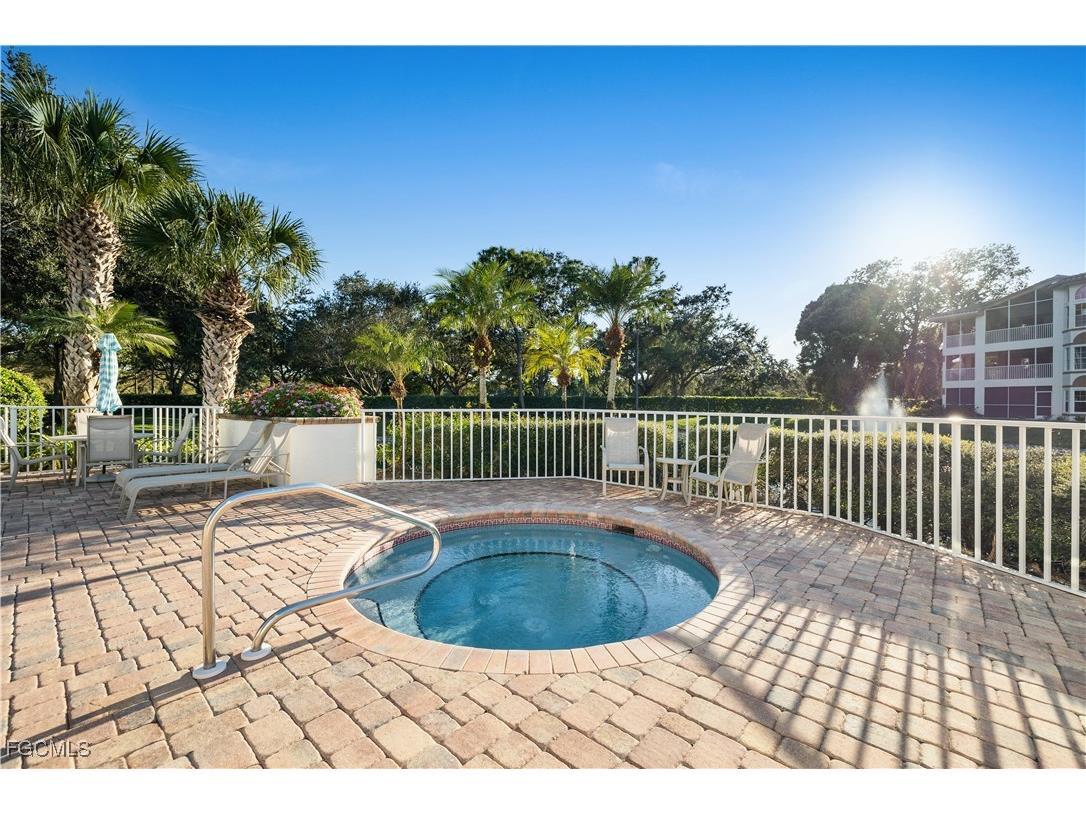 6030 Chardonnay Lane #302 Naples FL 34119 2025018302 image28