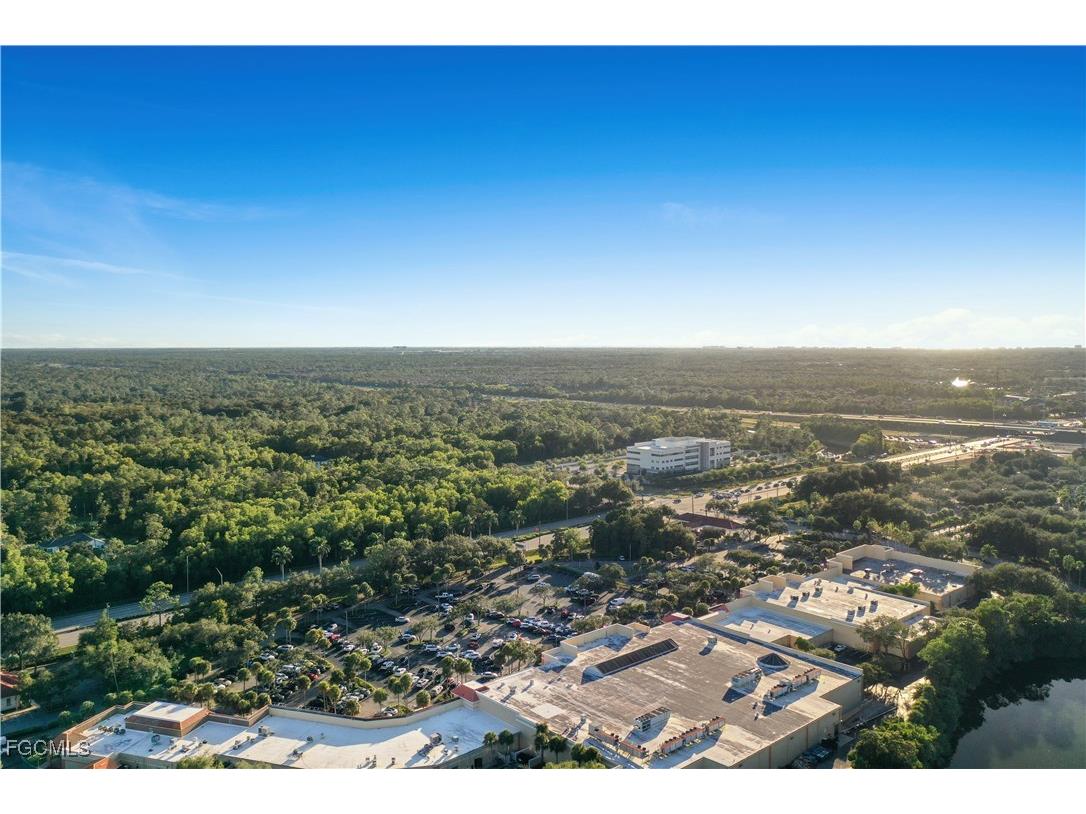 6030 Chardonnay Lane #302 Naples FL 34119 2025018302 image40