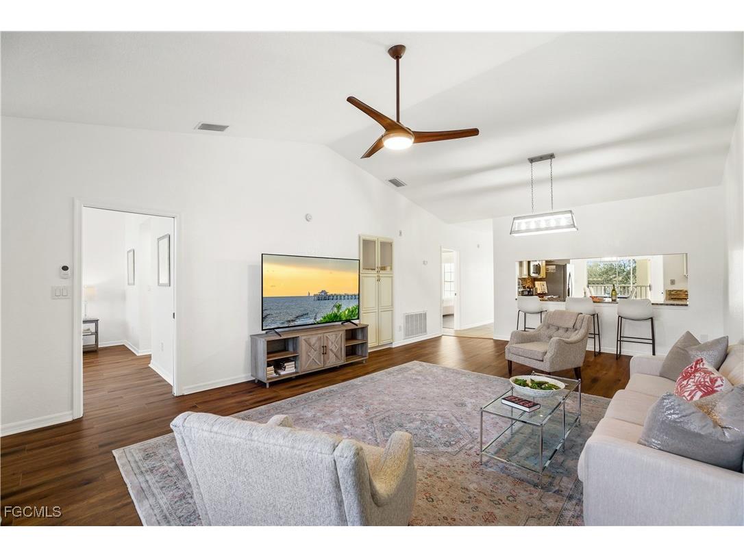 6030 Chardonnay Lane #302 Naples FL 34119 2025018302 image8