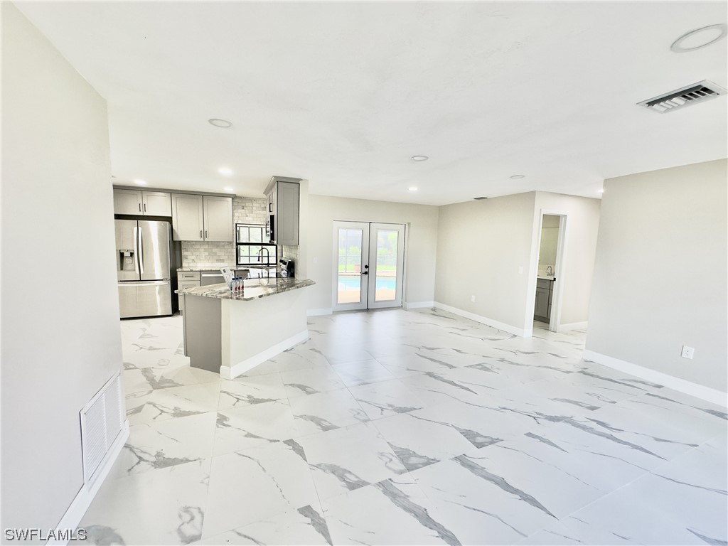 6030 Perthshire Lane Fort Myers FL 33908 223043937 image1