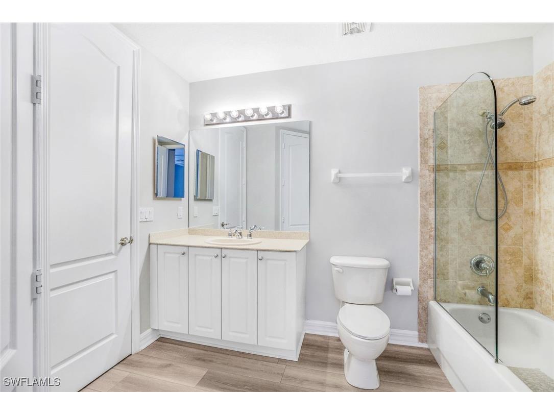 6031 Jonathans Bay Circle #302 Fort Myers FL 33908 226004921 image18