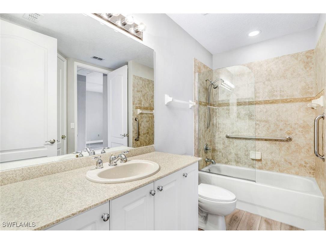 6031 Jonathans Bay Circle #302 Fort Myers FL 33908 226004921 image19