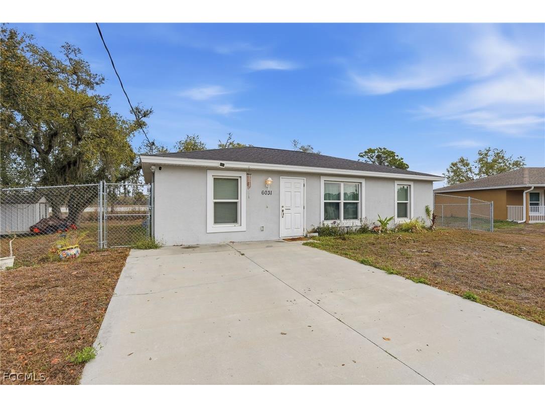 6031 N Moss Circle Labelle FL 33935 2026012680 image2