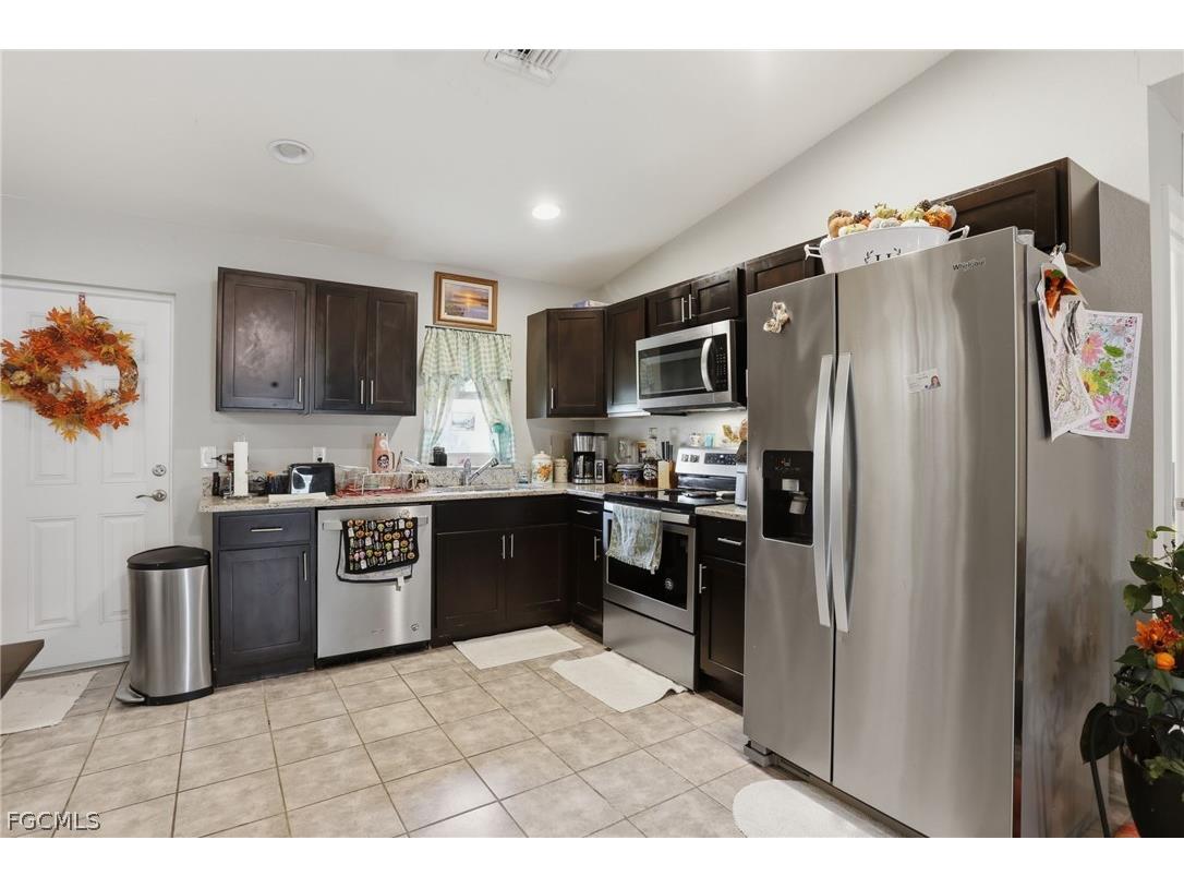 6031 N Moss Circle Labelle FL 33935 2026012680 image8