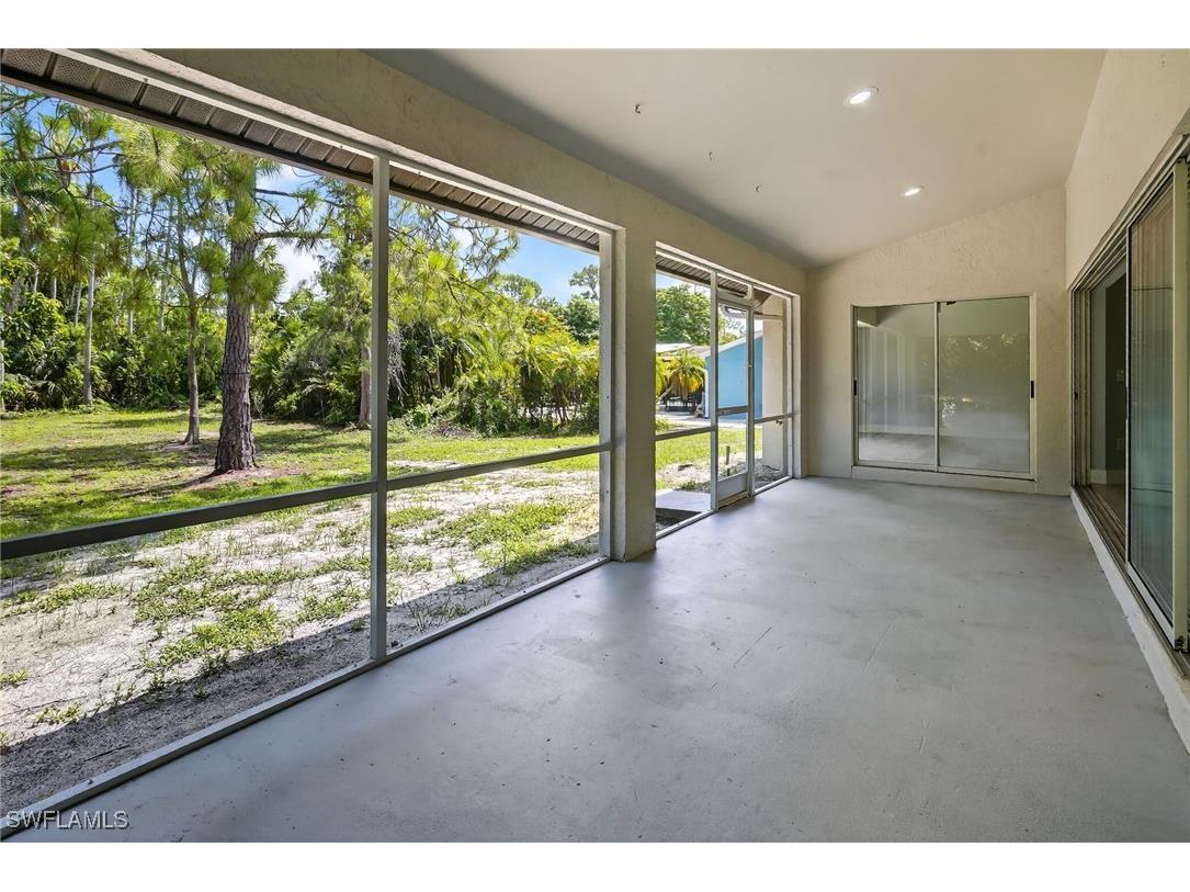 6035 Painted Leaf Lane Naples FL 34116 225063054 image21