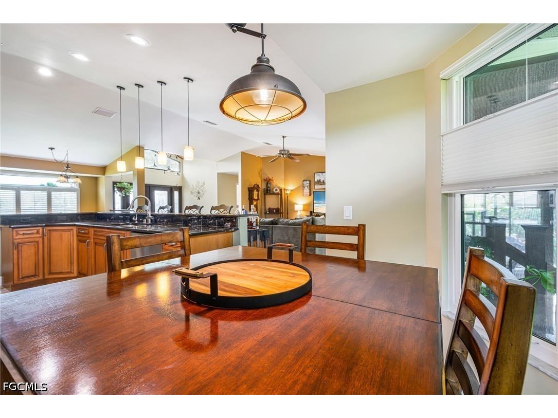 6037 Birnam Wood Lane Fort Myers FL 33908 2026028462 image19
