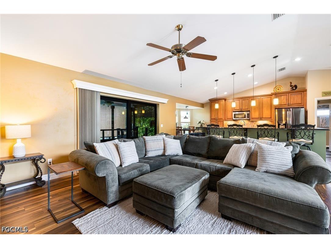 6037 Birnam Wood Lane Fort Myers FL 33908 2026028462 image8