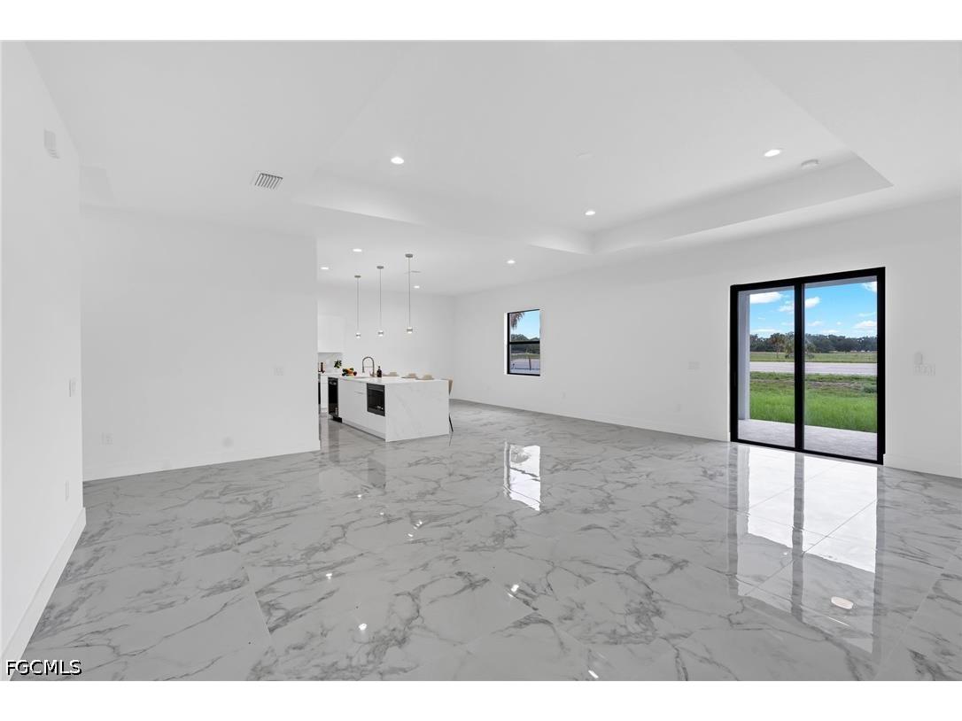 6037 N Moss Circle Labelle FL 33935 2026024048 image12