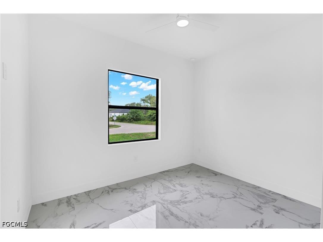 6037 N Moss Circle Labelle FL 33935 2026024048 image24