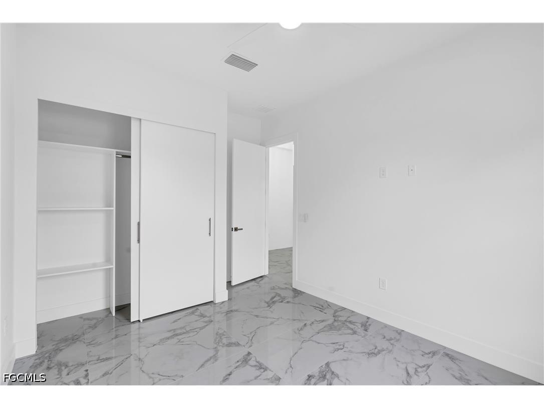 6037 N Moss Circle Labelle FL 33935 2026024048 image29