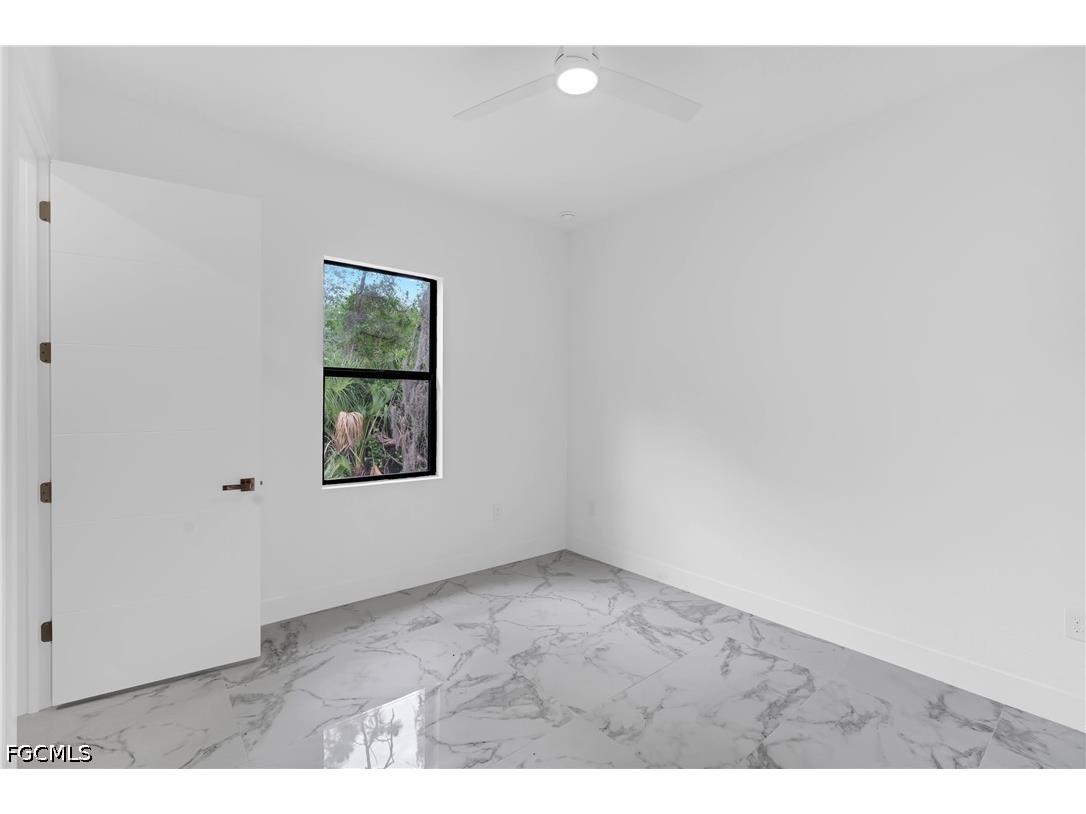 6037 N Moss Circle Labelle FL 33935 2026024048 image30