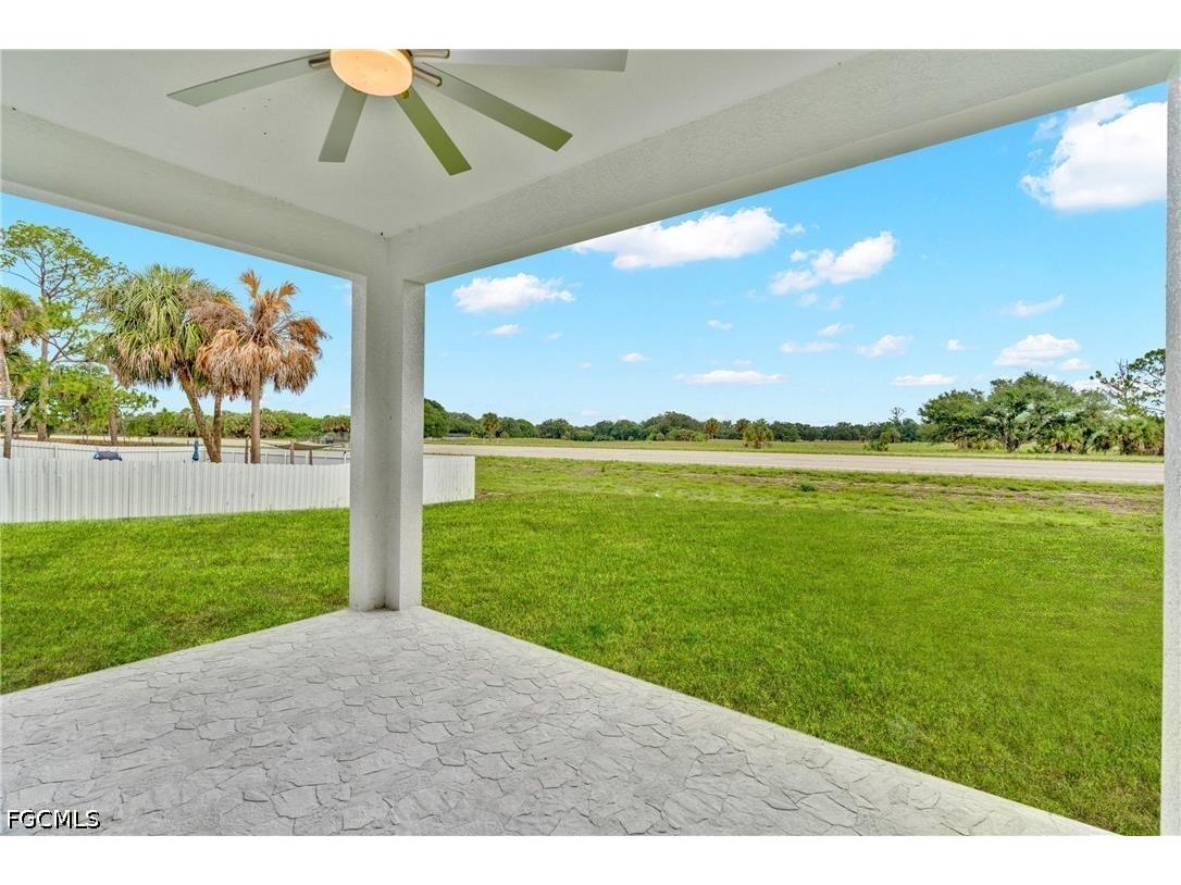 6037 N Moss Circle Labelle FL 33935 2026024048 image42