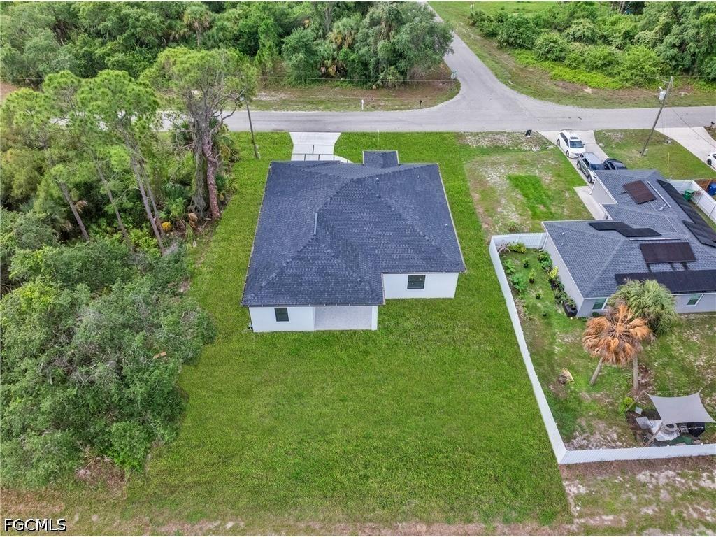 6037 N Moss Circle Labelle FL 33935 2026024048 image47