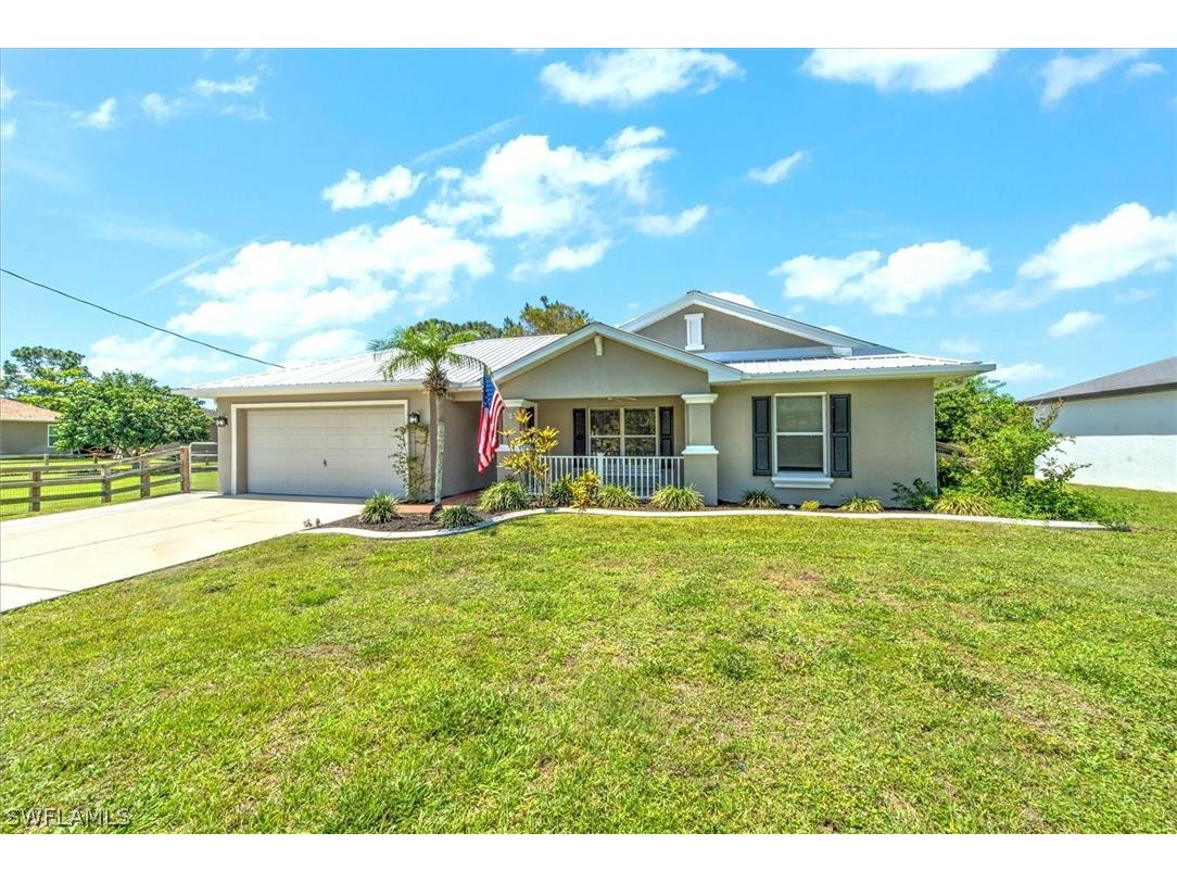 6039 Higgins Avenue Fort Myers FL 33905 224034869 image1