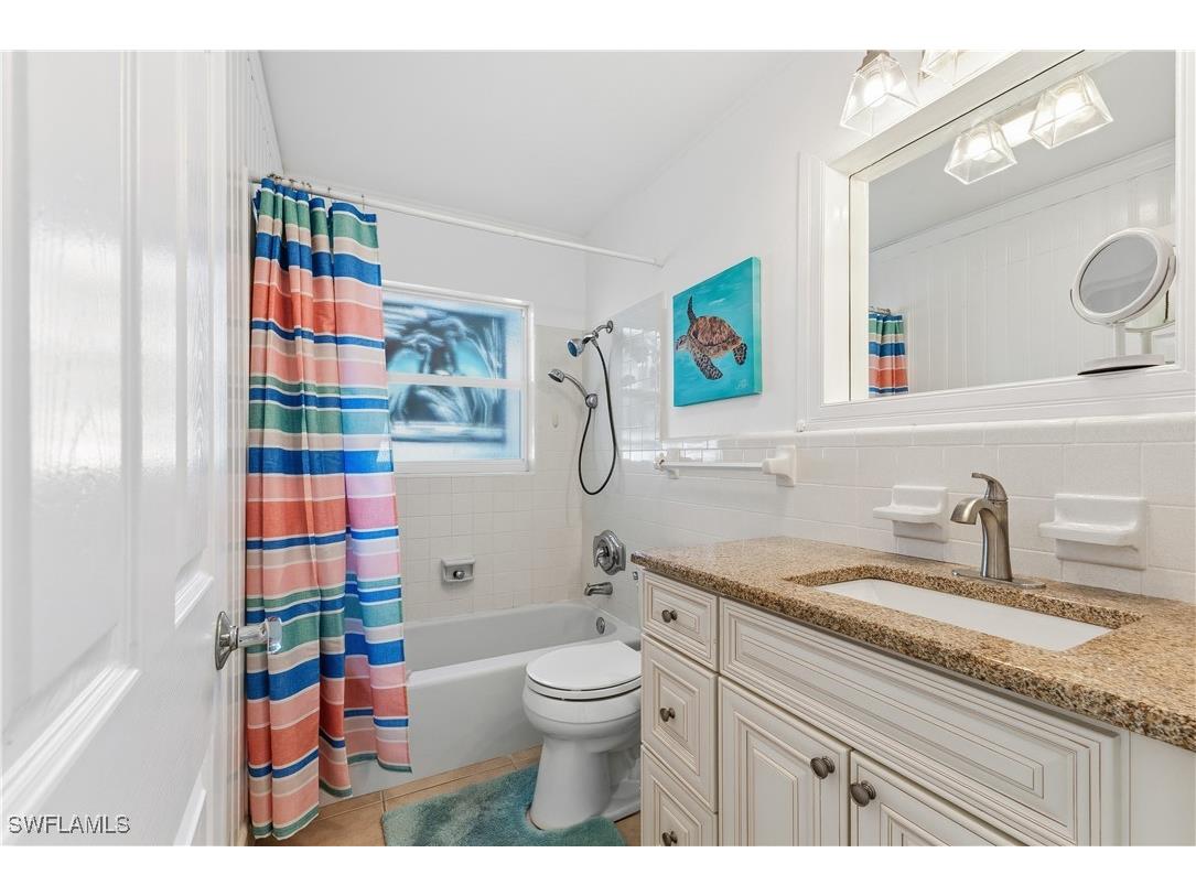 604 110th Avenue N Naples FL 34108 225080463 image21