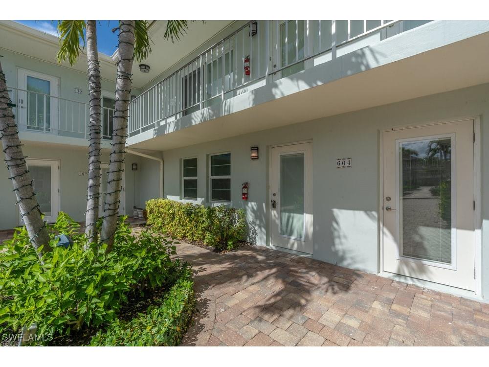 604 12th Avenue S #604 Naples FL 34102 225058175 image15