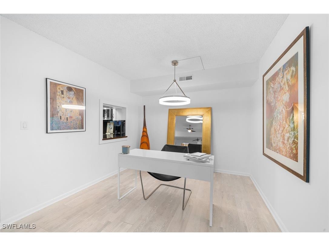 604 7th Avenue S #A-604 Naples FL 34102 225070416 image10