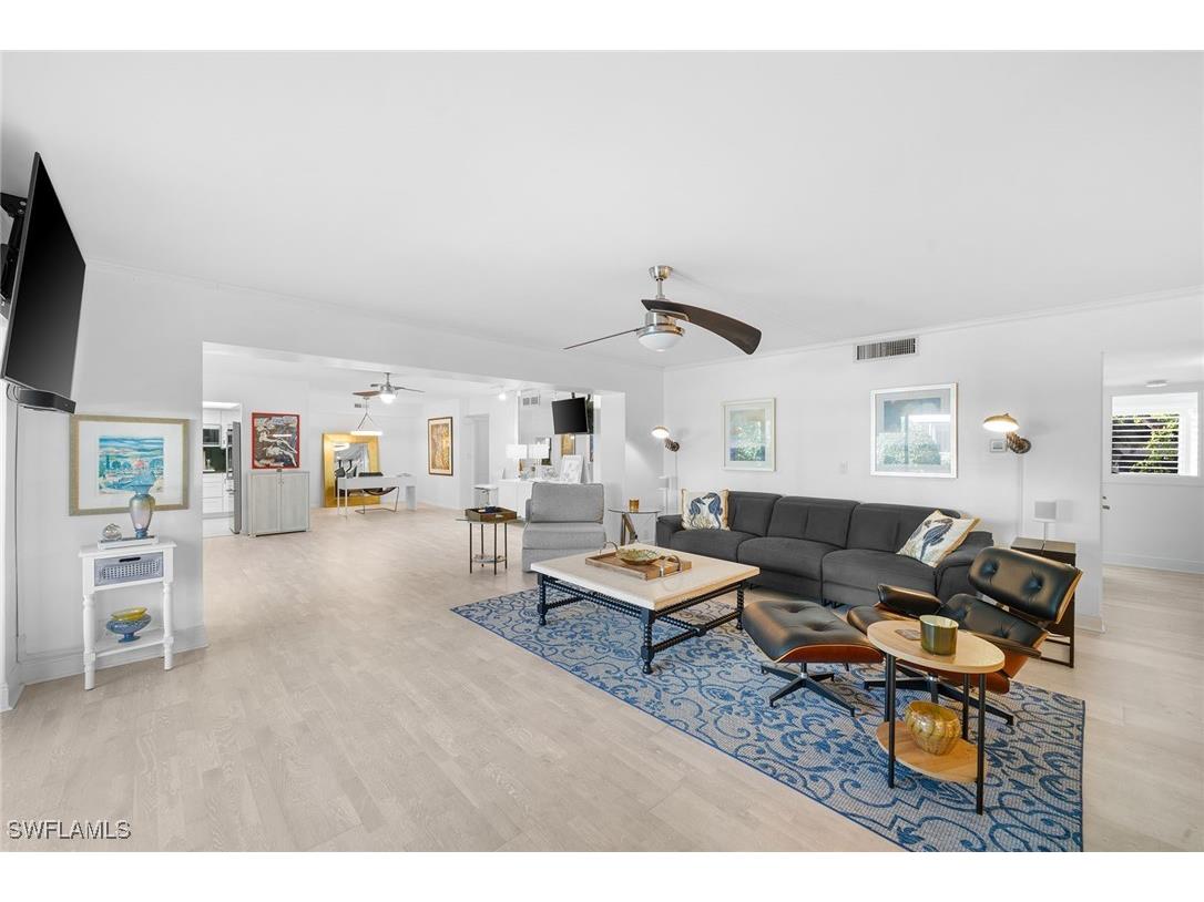 604 7th Avenue S #A-604 Naples FL 34102 225070416 image12