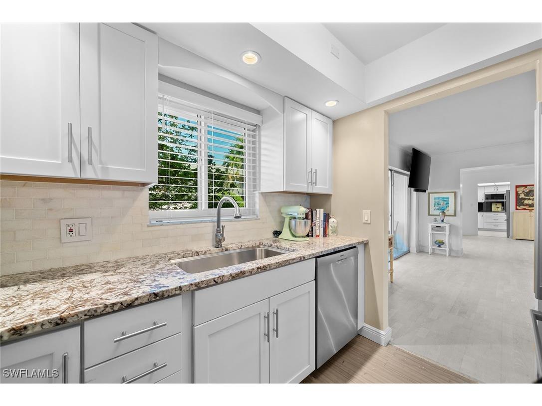 604 7th Avenue S #A-604 Naples FL 34102 225070416 image19