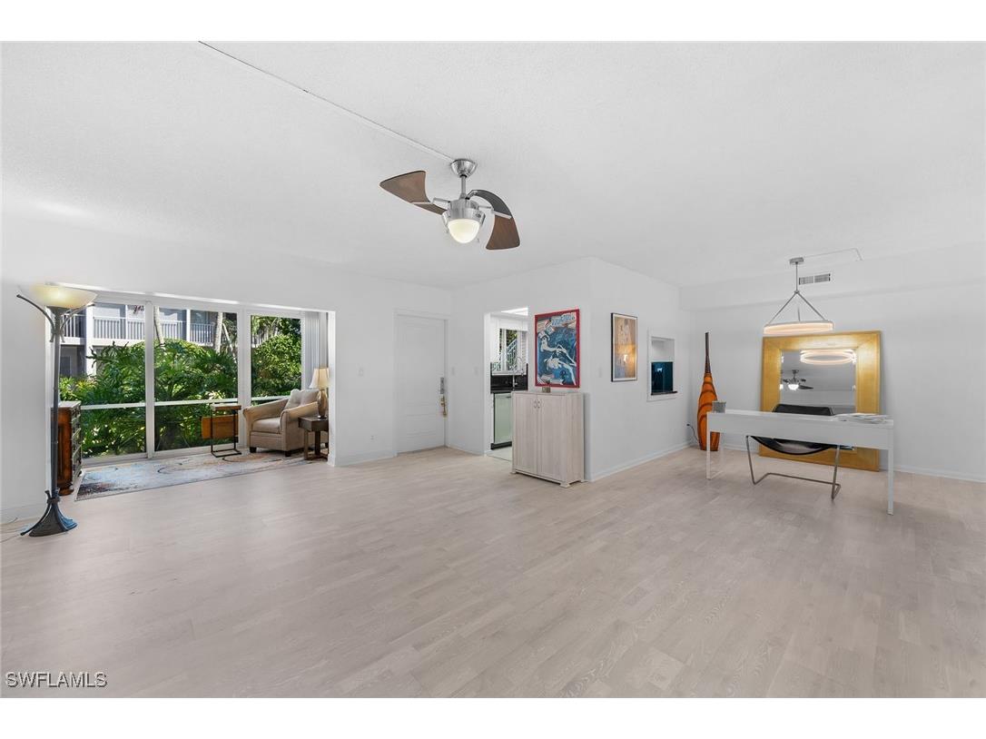 604 7th Avenue S #A-604 Naples FL 34102 225070416 image8
