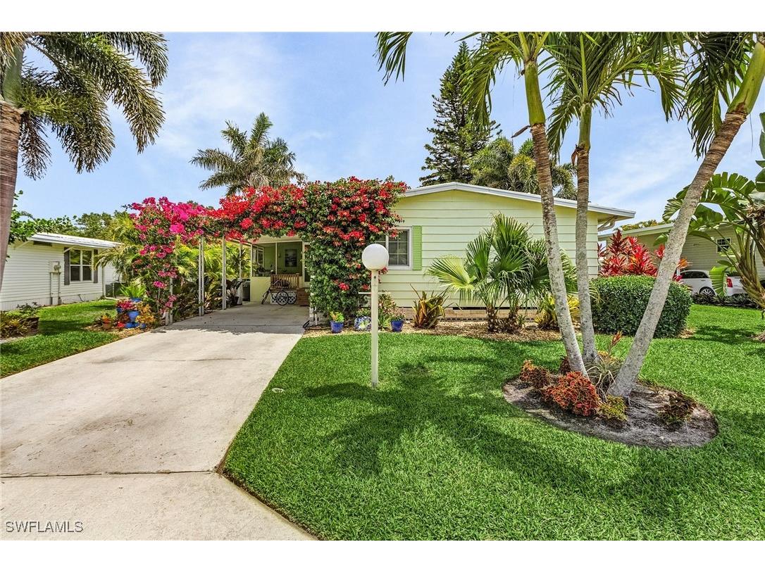 604 Charlemagne Boulevard Naples FL 34112 226004996 image1