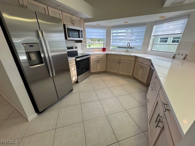 604 Mcgregor Park Circle Fort Myers FL 33908 2025020911 image2