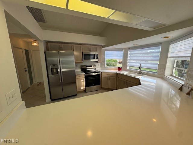 604 Mcgregor Park Circle Fort Myers FL 33908 2025020911 image3