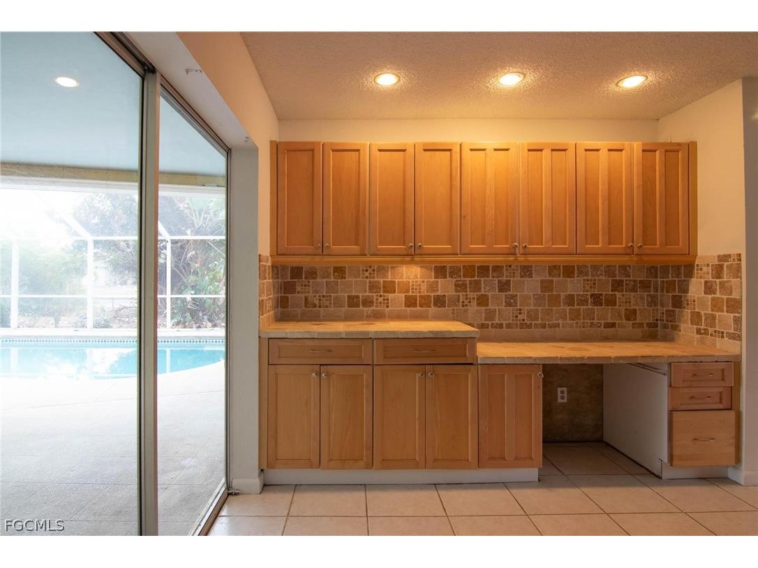 604 SW 20th Terrace Cape Coral FL 33991 2026008197 image8