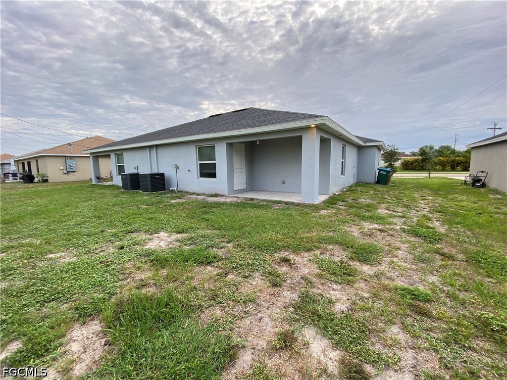 604 Skyline Boulevard Cape Coral FL 33991 2026025540 image16