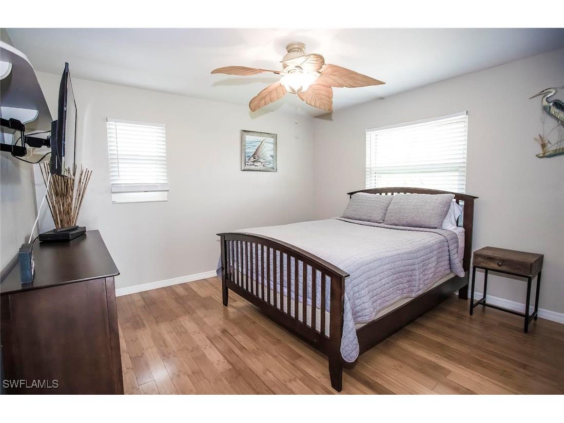 604 Sunset Court Goodland FL 34140 225079746 image9