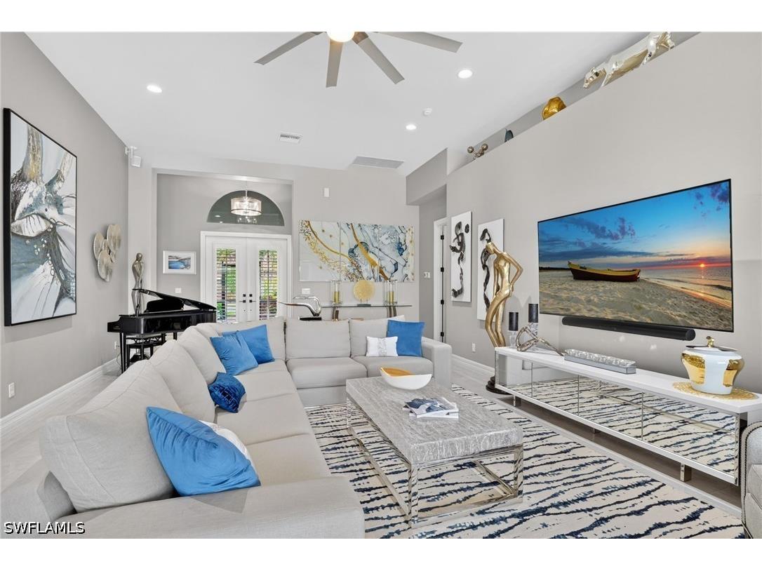 6040 Dogleg Drive Naples FL 34113 226019438 image8