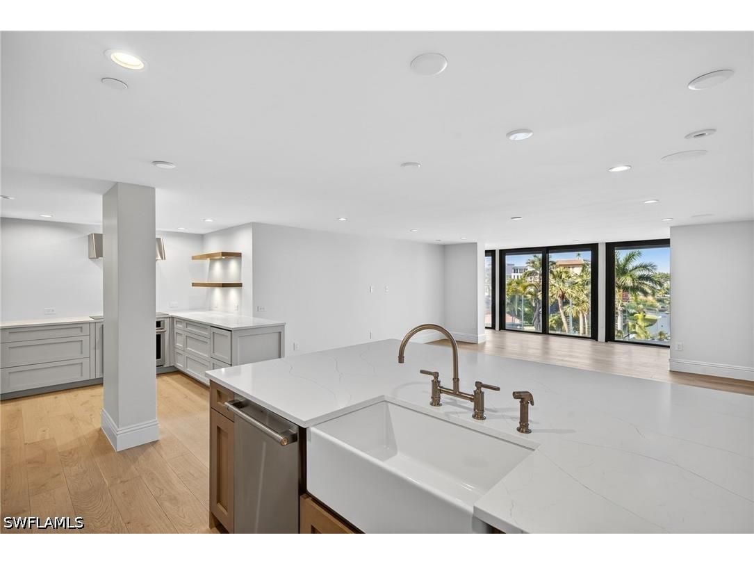 6040 Pelican Bay Boulevard #303D Naples FL 34108 226012977 image13