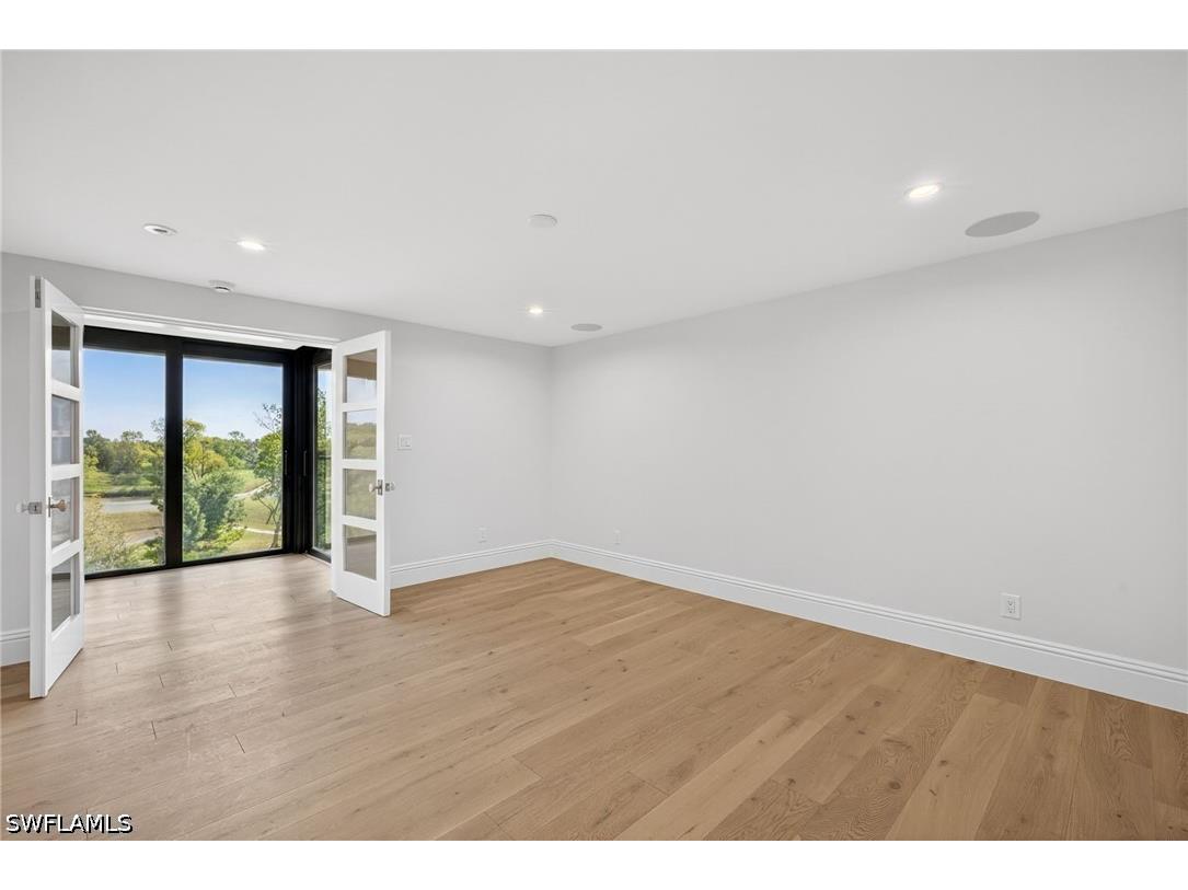 6040 Pelican Bay Boulevard #303D Naples FL 34108 226012977 image19