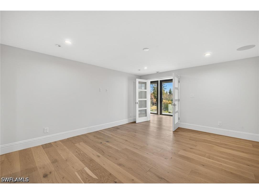 6040 Pelican Bay Boulevard #303D Naples FL 34108 226012977 image31