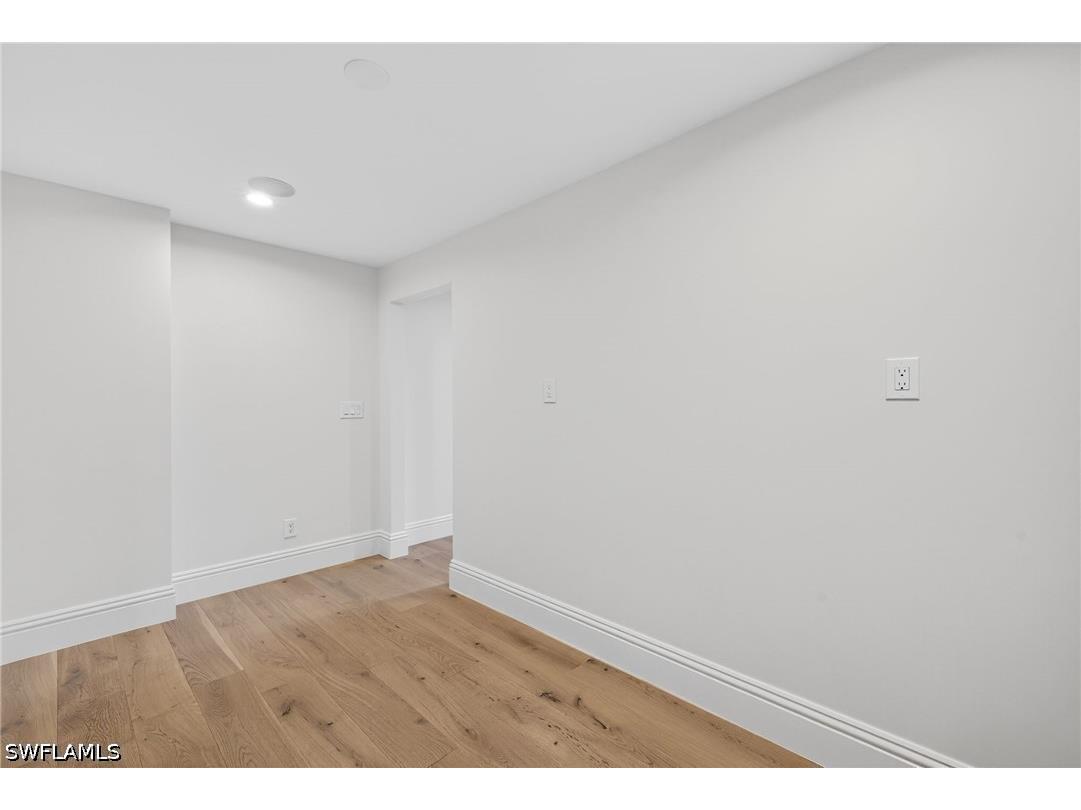 6040 Pelican Bay Boulevard #303D Naples FL 34108 226012977 image37