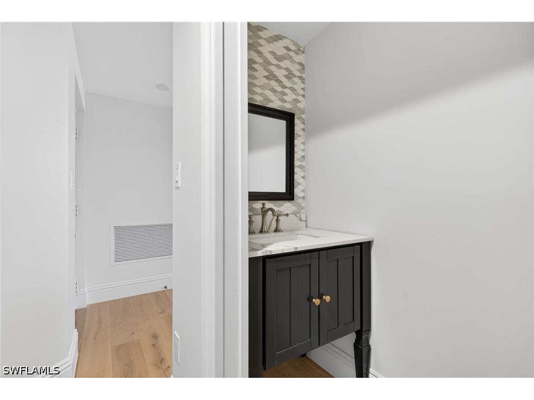 6040 Pelican Bay Boulevard #303D Naples FL 34108 226012977 image41