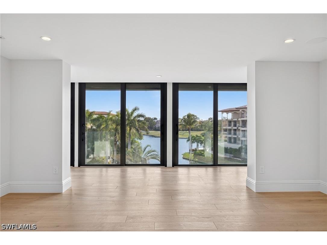 6040 Pelican Bay Boulevard #303D Naples FL 34108 226012977 image5