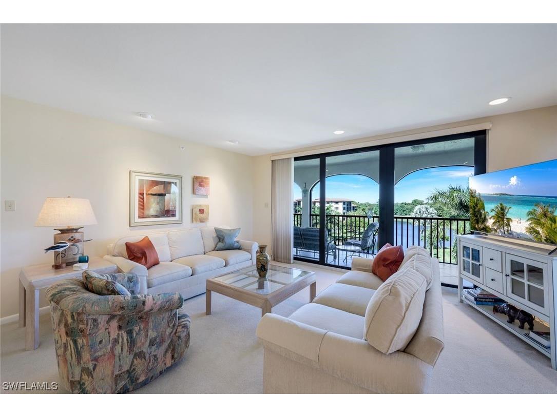 6040 Pelican Bay Boulevard #D-404 Naples FL 34108 224018097 image1