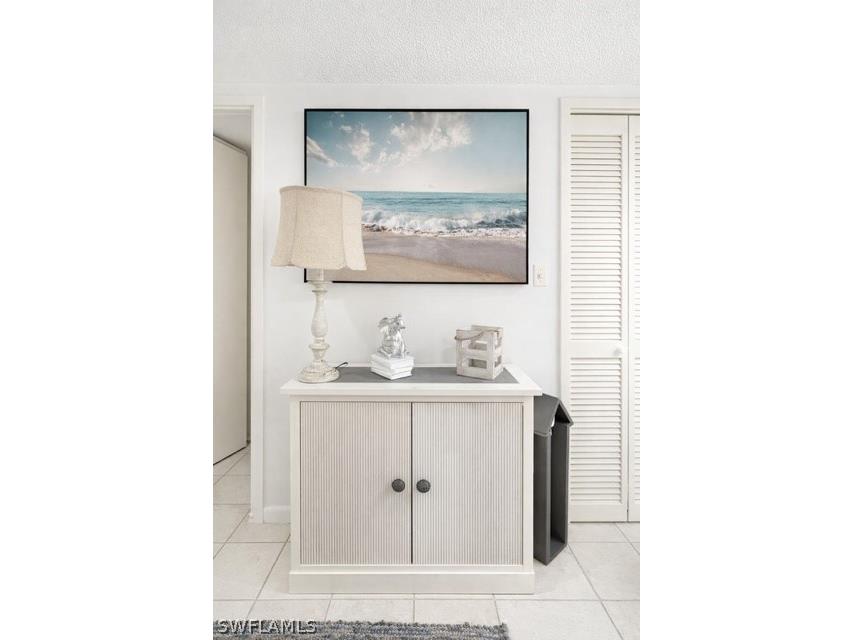 6040 Pelican Bay Boulevard #D101 Naples FL 34108 226008714 image3
