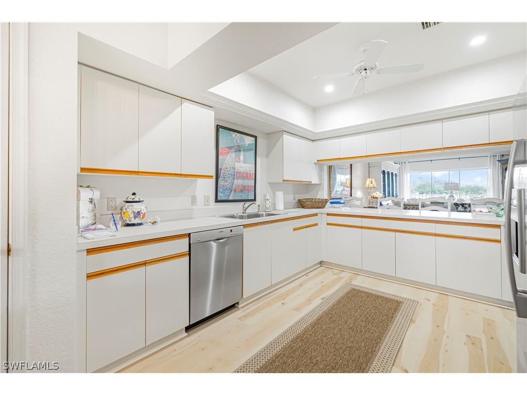 6045 Chardonnay Lane #302 Naples FL 34119 226011066 image17