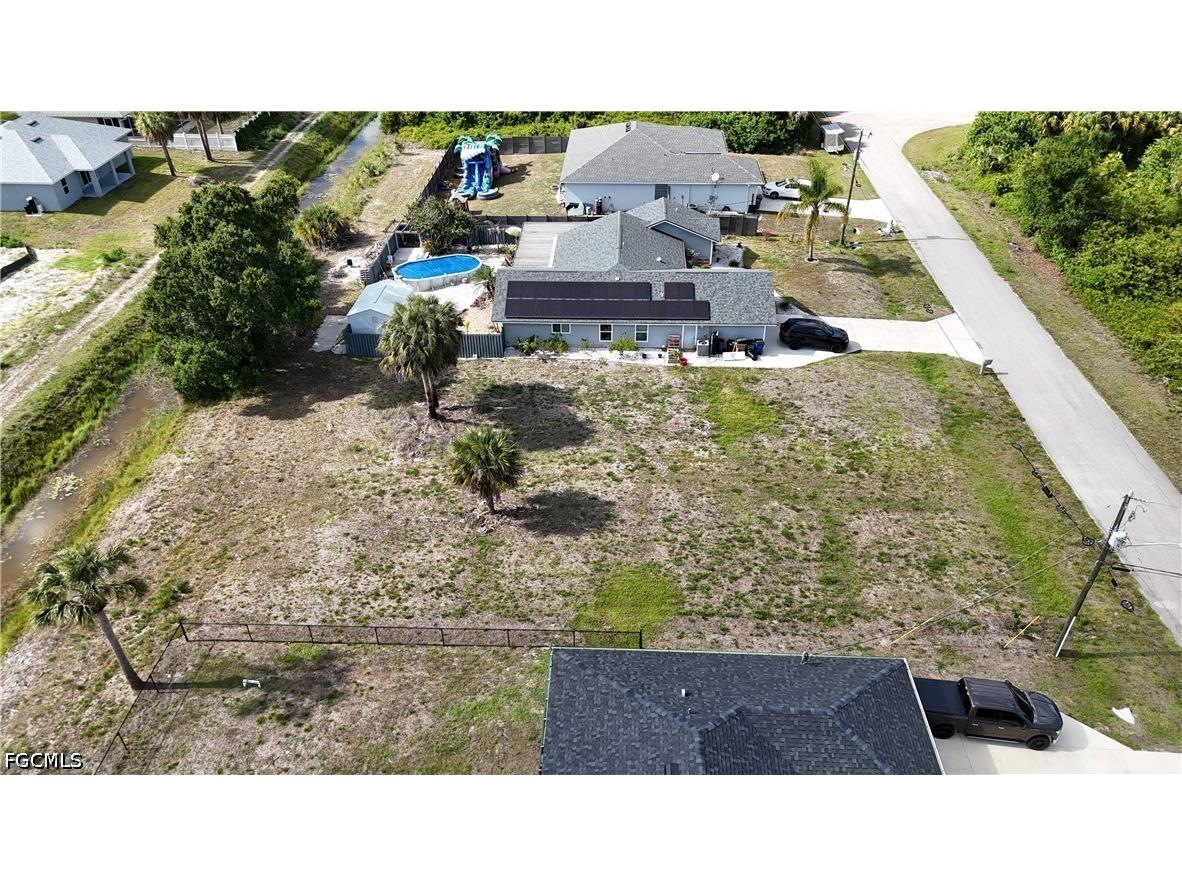 6045 Tabor Avenue Fort Myers FL 33905 2026019356 image3