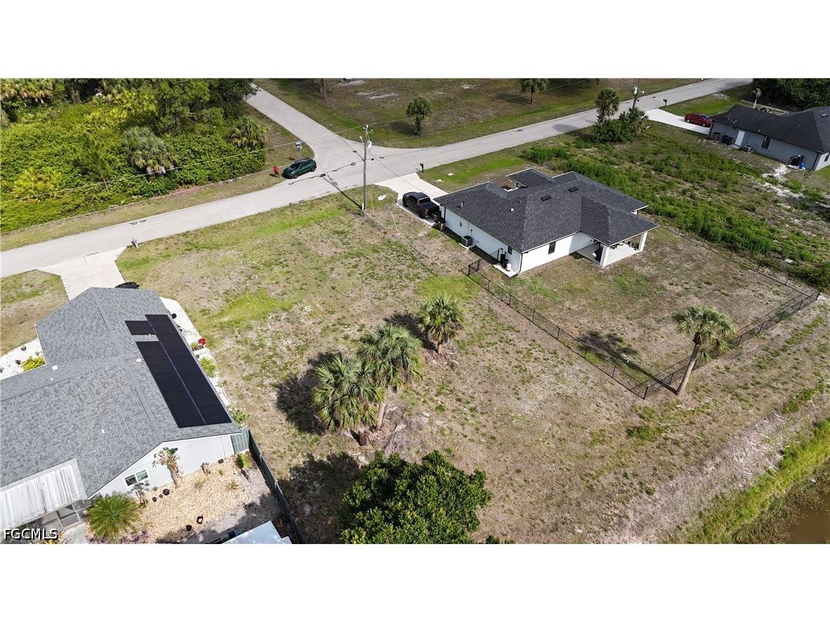 6045 Tabor Avenue Fort Myers FL 33905 2026019356 image5