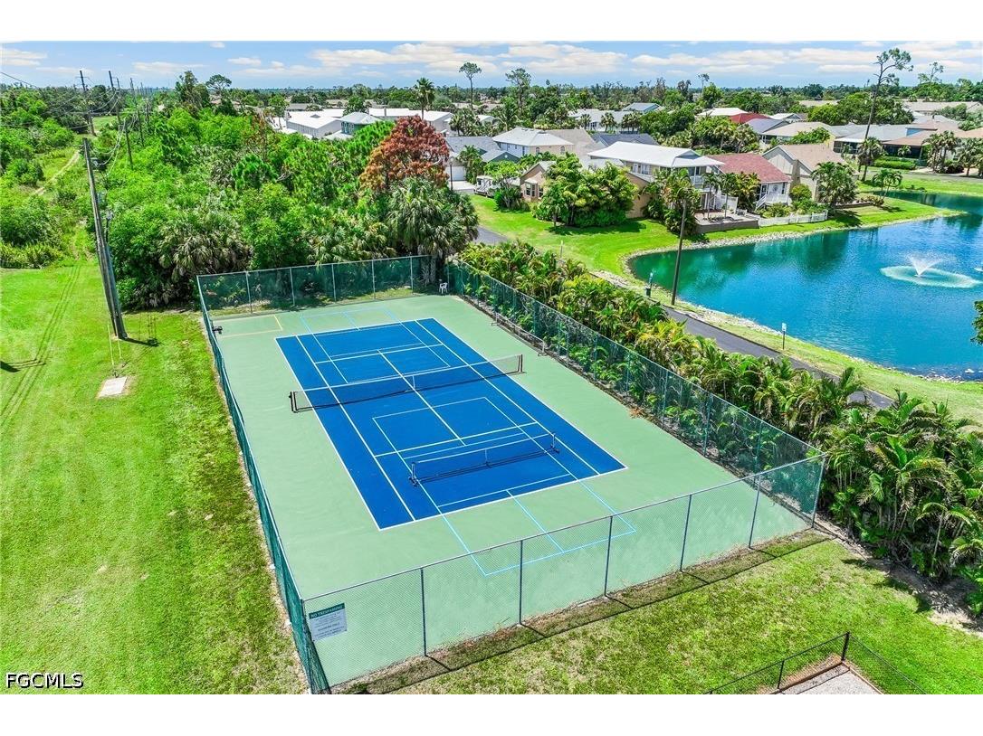 6048 Perthshire Lane Fort Myers FL 33908 2026018113 image37